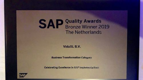 VidaXL wint SAP Quality Award met McCoy & Partners 
